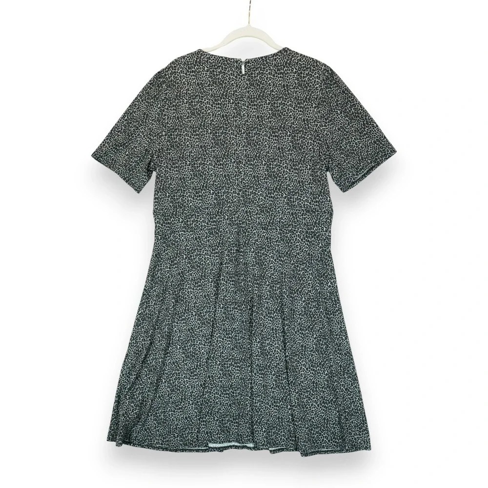 MICHAEL‎ KORS Women's Short Sleeve Dress V-Neck Size XL Animal Print